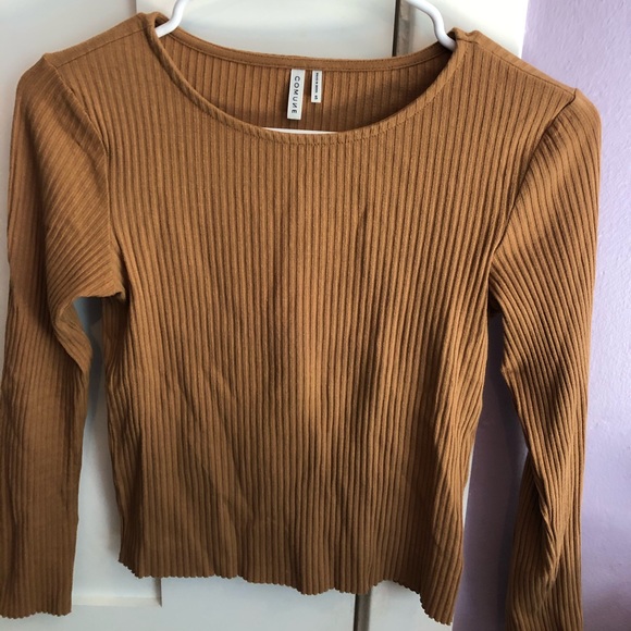 Burnt Orange Sweater/Long Sleeve - Picture 1 of 3